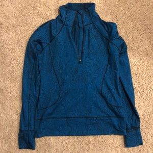Lululemon half zip pullover